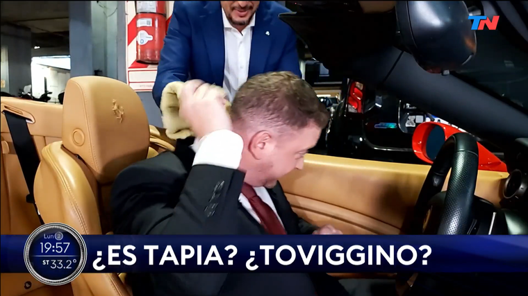 Jonatan Viale volvió a TN de gran manera y con chicanas al Chiqui Tapia. Jonatan Viale volvió a TN de gran manera y con chicanas al Chiqui Tapia. 