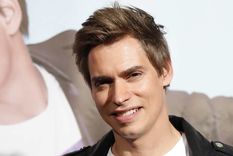 Carlos Baute y su hijo mayor son idénticos. Foto: Archivo