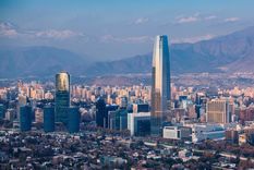 Las fronteras de Chile se abrirán el 26 de julio, pero con ciertas restricciones. Las fronteras de Chile se abrirán el 26 de julio, pero con ciertas restricciones.