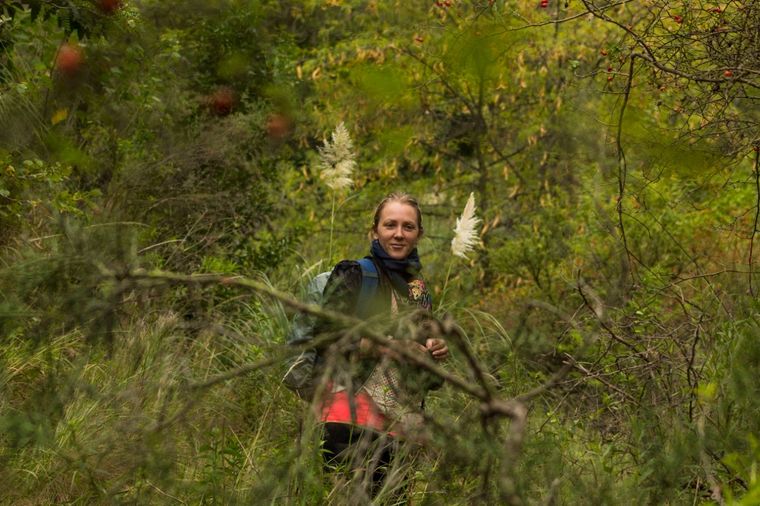 Evelyn es una apasionada de la biología y de la naturaleza. En el Día del Biólogo destacamos su labor. Foto: Instagram @franco.tornello