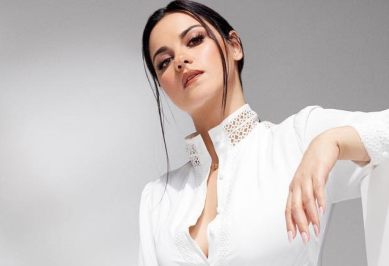 Maite Perroni reaparece fabulosa a un mes de haber dado a luz Maite Perroni es una actriz, modelo y cantante mexicana. Foto: Instagram