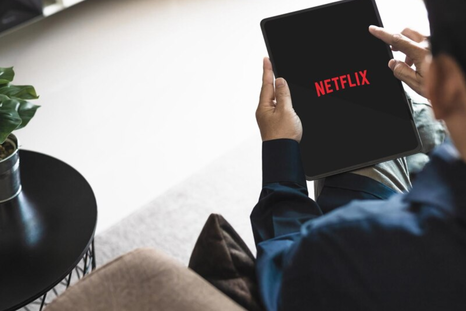 La plataforma Netflix estrenó una exitosa película. Foto: Freepik