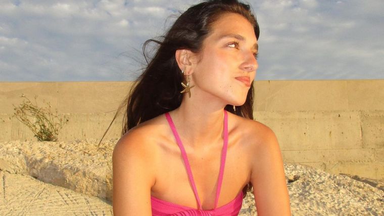 Rina Lipa La hermana de Dua Lipa. Foto: Fuente: imagen - instagram @rinalipa