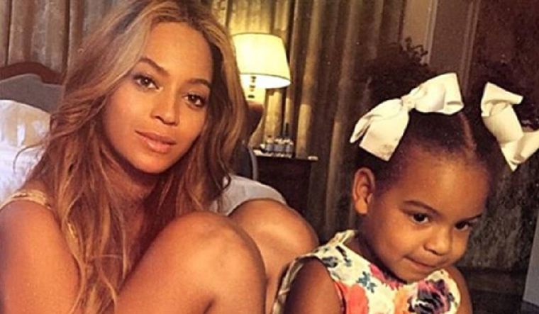 Beyoncé junto a una pequeña Blue Ivy hace algunos años.