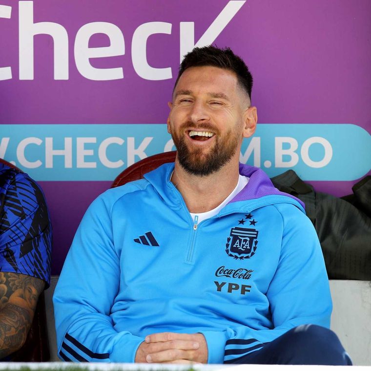 Lionel Messi atendió el llamado de Tapia Foto: NA