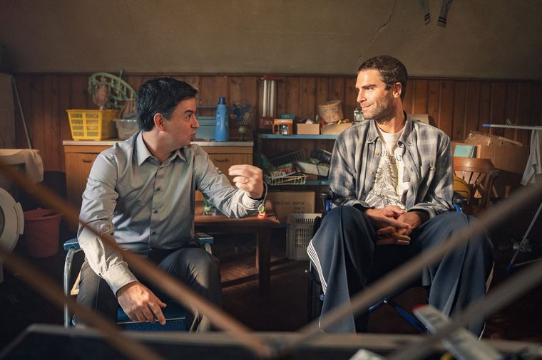 Catorce años después, despierta en un mundo completamente distinto. Catorce años después, despierta en un mundo completamente distinto.