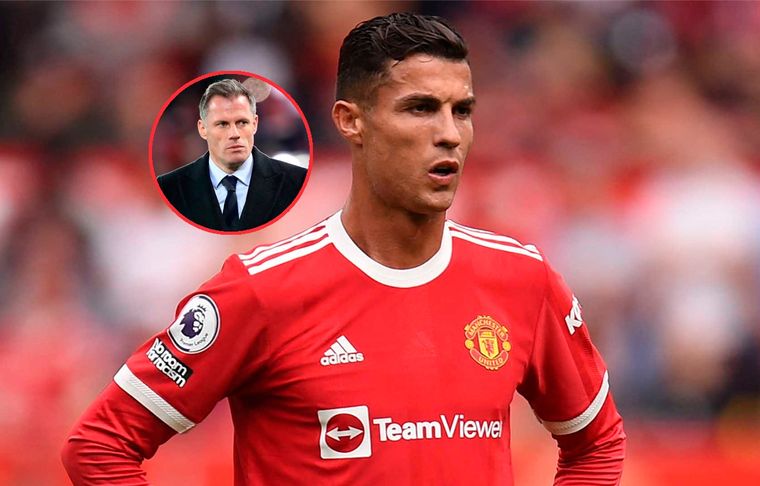 Cristiano Ronaldo Jamie Carragher le pidió al técnico de Manchester United que saque a CR7.