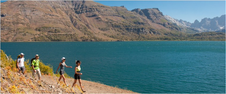 Las lagunas de Epu Lauquen aparecen como uno de los grandes atractivos naturales cerca de este pueblo de Neuquén. Las lagunas de Epu Lauquen aparecen como uno de los grandes atractivos naturales cerca de este pueblo de Neuquén.