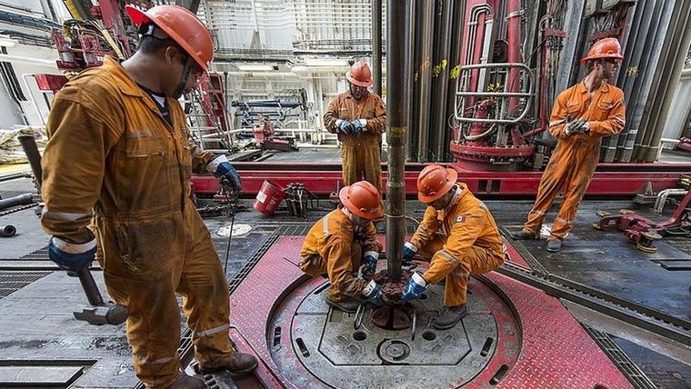 Los nuevos proyectos de exploración de petróleo podrán enfrentar dificultades para obtener financiamiento. Foto: GETTY IMAGES