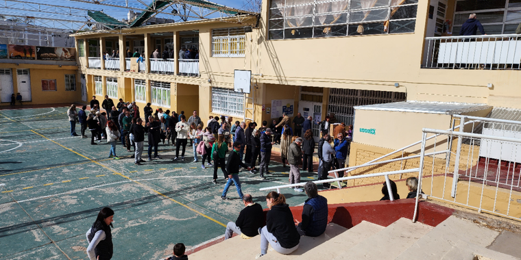 Son 644 las escuelas que abrirán este domingo de elecciones de medio término. Son 644 las escuelas que abrirán este domingo de elecciones de medio término.