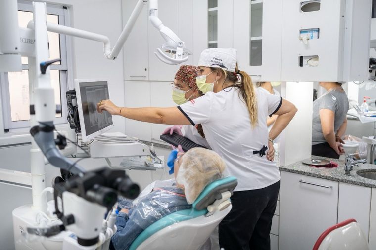 La UNCuyo ofrece el ingreso para Odontología.