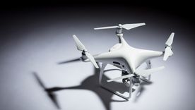 Los nuevos drones combinan lentes de alta resolución y estabilización inteligente en 2026.