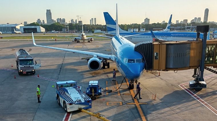 El vuelo conectará Buenos Aires con una ciudad de Colombia Foto: ALF PONCE MERCADO / MDZ