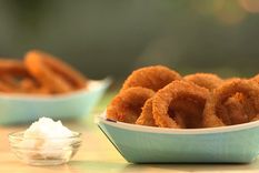 Admira estos exquisitos y saludables aros de cebolla ¡prepáralos rápido y fácilmente! Admira estos exquisitos y saludables aros de cebolla ¡prepáralos rápido y fácilmente!