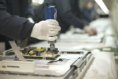 con dudas e incertidumbre, se reactiva la industria electronica