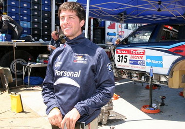 Terranova, esta vez conforme con su BMW.