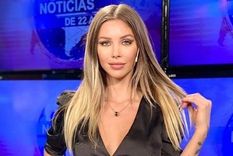 atrevida: con poca ropa romina malaspina incendia la television atrevida: con poca ropa romina malaspina incendia la television