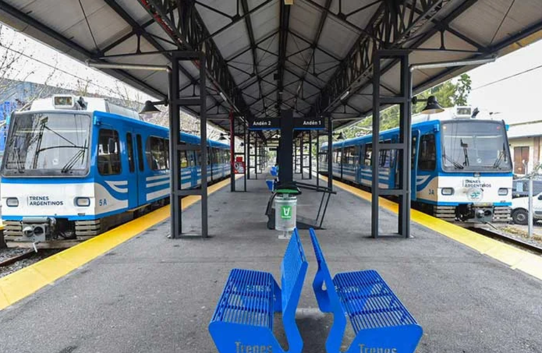 El servicio del Tren de la Costa quedará interrumpido por varios días. El servicio del Tren de la Costa quedará interrumpido por varios días.