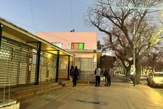 Esta mañana no se observaron largas filas de autos en los colegios de Mendoza