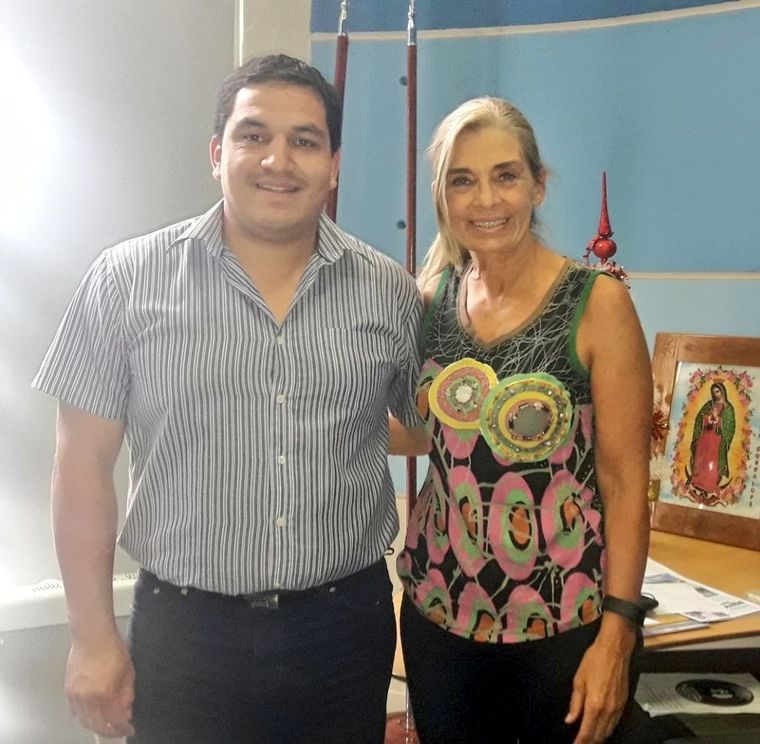 Montero junto al intendente de Malargüe.