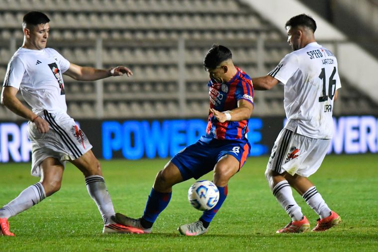 San Lorenzo no puede frente a Riestra por la Copa Argentina.&nbsp;