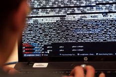 ¿Están Rusia y Occidente precipitándose hacia una guerra cibernética?