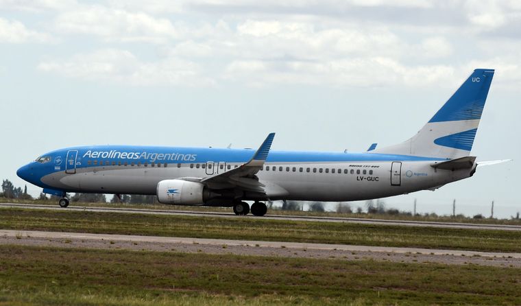 Un gran porcentaje de las demoras es de los servicios de Aerolineas Argentinas. Un gran porcentaje de las demoras es de los servicios de Aerolineas Argentinas.