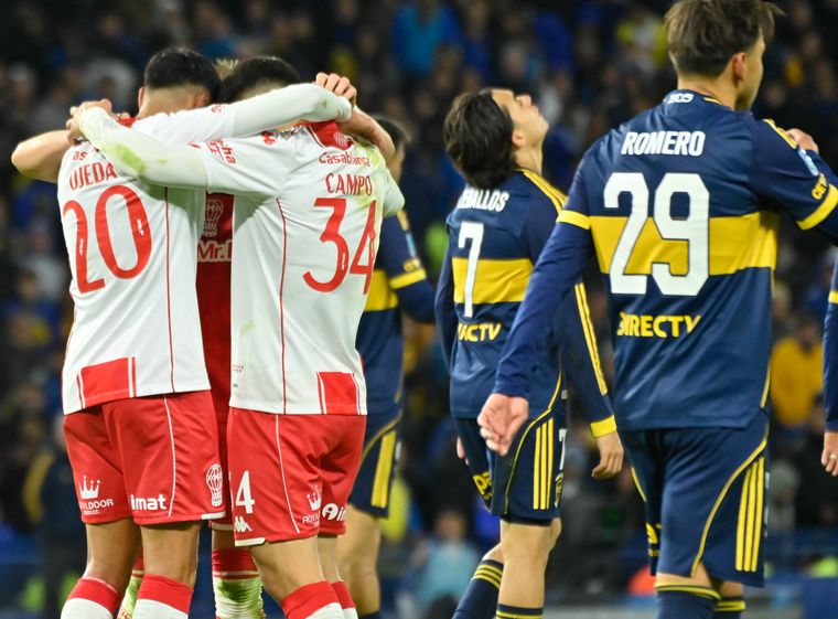 Boca quedó eliminado contra Huracán en la Bombonera.