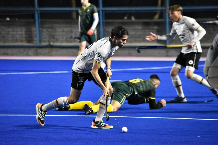 El fin de semana regresa el hockey sobre césped. Foto: Prensa Alemán