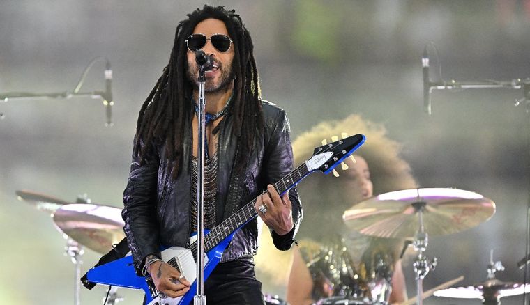 Lenny Kravitz está presentando su duodécimo álbum de estudio