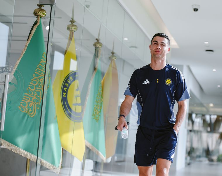 Cristiano Ronaldo se encuentra en plena confrontación con el Fondo de Inversión Pública de Arabia Saudita.