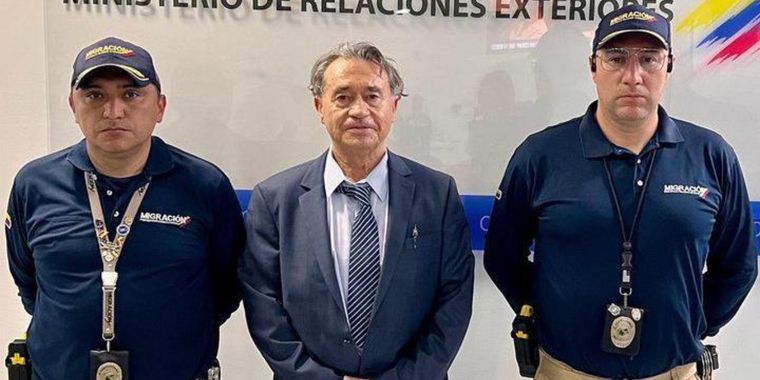 Carlos Lahder, el narco aliado de Pablo Escobar que regresó a Colombia después de 38 años y fue detenido. Foto: BBC.