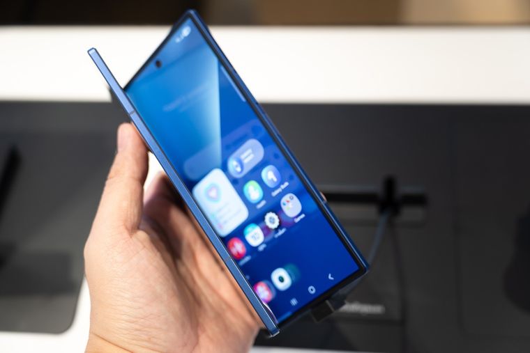 El Samsung Galaxy Z Fold7 lidera los plegables con diseño ultradelgado y rebaja histórica. El Samsung Galaxy Z Fold7 lidera los plegables con diseño ultradelgado y rebaja histórica.