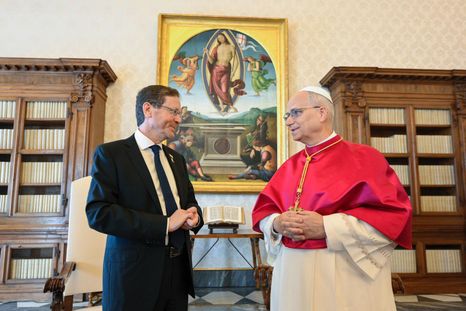 El encuentro entre el presidente de Israel, Isaac Herzog, y el papa León XIV. El encuentro entre el presidente de Israel, Isaac Herzog, y el papa León XIV.