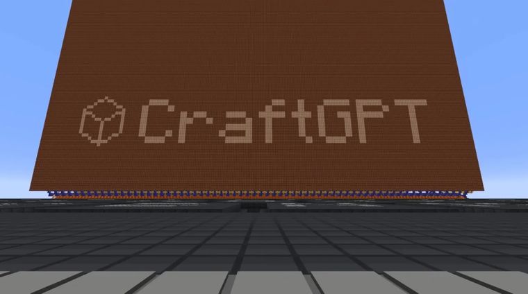 Vista aérea de CraftGPT en Minecraft, la megaestructura de 439 millones de bloques de Redstone que recrea un modelo de lenguaje dentro del juego.