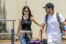Úrsula Corberó se fue de vacaciones junto a su novio, el Chino Darín, y eligió un sitio muy top para recuperar el tiempo perdido. Foto: GTRES / The Grosby Group.