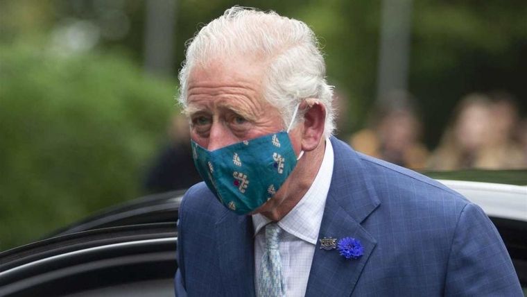 Príncipe Carlos, realeza, reina Isabel II