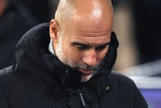 Guardiola terminó con la cara lastimada luego del partido del City. Foto: EFE Guardiola terminó con la cara lastimada luego del partido del City. Foto: EFE
