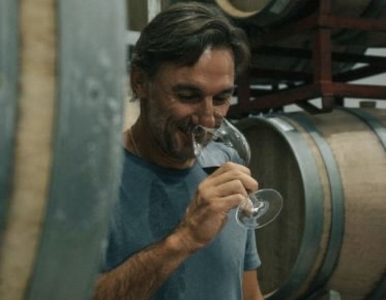 Schiavi y un par de vinos : otro deportista que se enamora de este mundo.