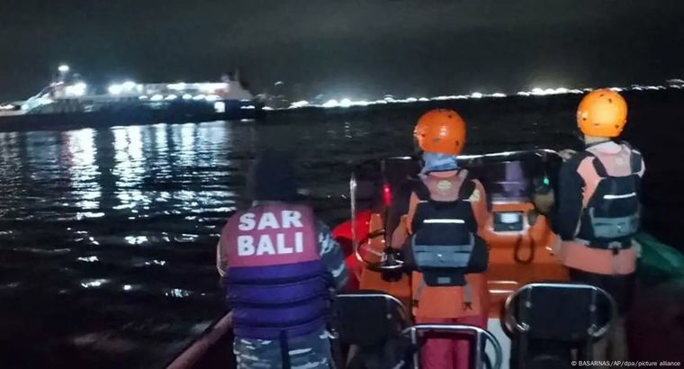 El ferry se hundió casi media hora después de zarpar. Foto: X.&nbsp;
