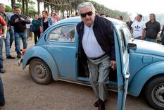 los politicos progresistas son mas felices que los conservadores