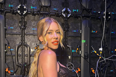 La modelo deslumbró en Los 8 Escalones con un look negro de transparencias. Foto: Instagram: nikitaneumannoficial