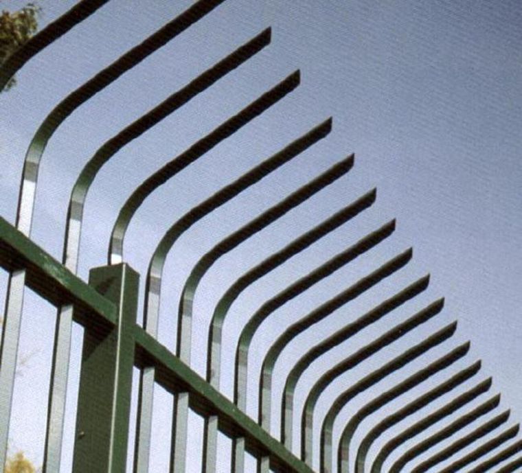 La mujer permanece hospitalizada