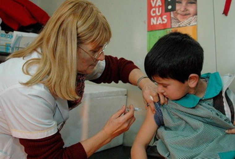 Los niños son uno de los principales destinatarios de la campaña de vacunación.