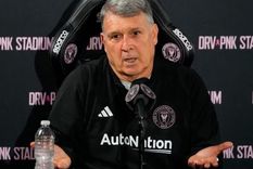 El Tata bromeó en la conferencia. Foto: @InterMiamiCF
