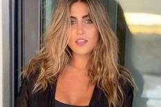 Sofía Rivera Torres levantó la temperatura con un arriesgado minivestido con aberturas.