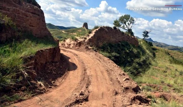 Gran Muralla China La sección destruida por los detenidos es enorme. Foto: Oficina de Seguridad Pública de Youyu.