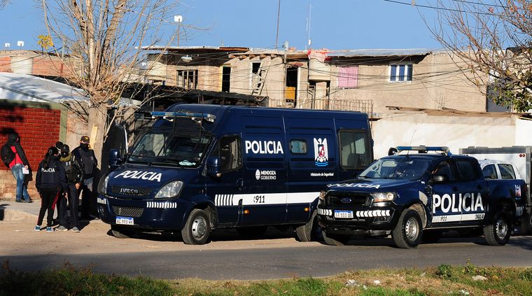 Operativo Policía de Mendoza. Foto: ALF PONCE / MDZ (Imagen Ilustrativa)