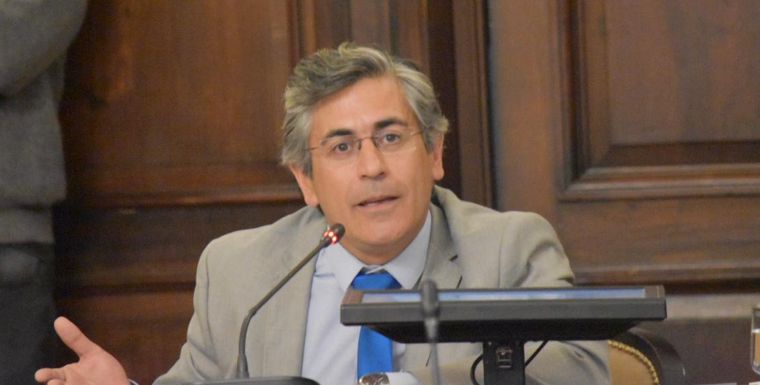 Marcelo Romano, senador de Protectora. Foto: Twitter