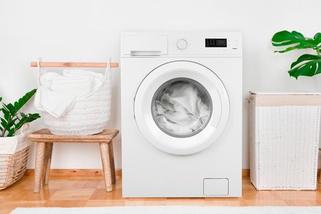 En la limpieza de la campera puede estar la clave para extender su vida útil. Foto: Shutterstock En la limpieza de la campera puede estar la clave para extender su vida útil. Foto: Shutterstock